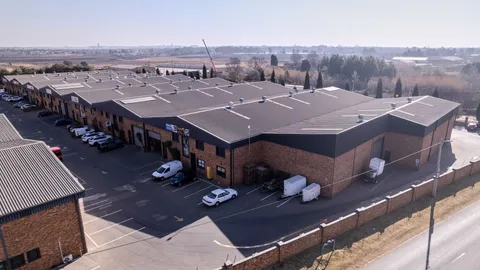 34 Rd 5, Brentwood Park